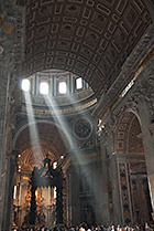 Watykan, nawa główna bazyliki św. Piotra