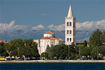 Chorwacja, starówka Zadaru z pokładu statku