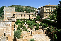 Alhambra, stare i nowe - Pałace Nasrydów i Karola V