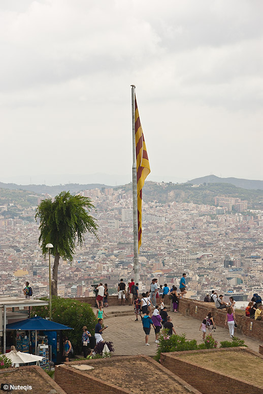 Widok na Barcelonę z Castell de Montjuïc