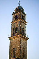 Przypominająca minaret dzwonnica katedry w Jerez de la Frontera