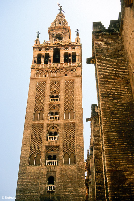 Hiszpania, La Giralda w Sewilli