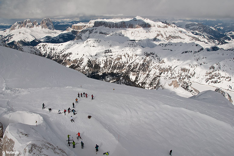 Dolomity, Sassolungo i Gruppo del Sella z Marmolady