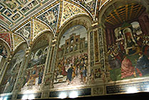 Siena, biblioteka Piccolomini w katedrze