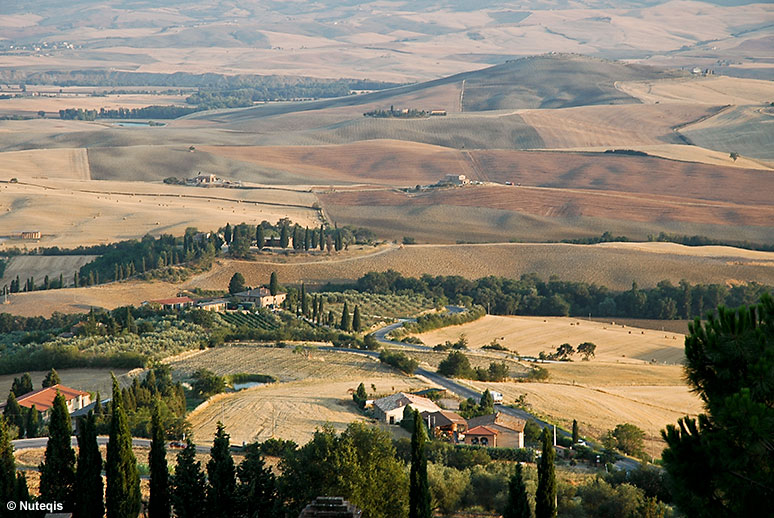 Toskania, Val d’Orcia z murów Pienzy