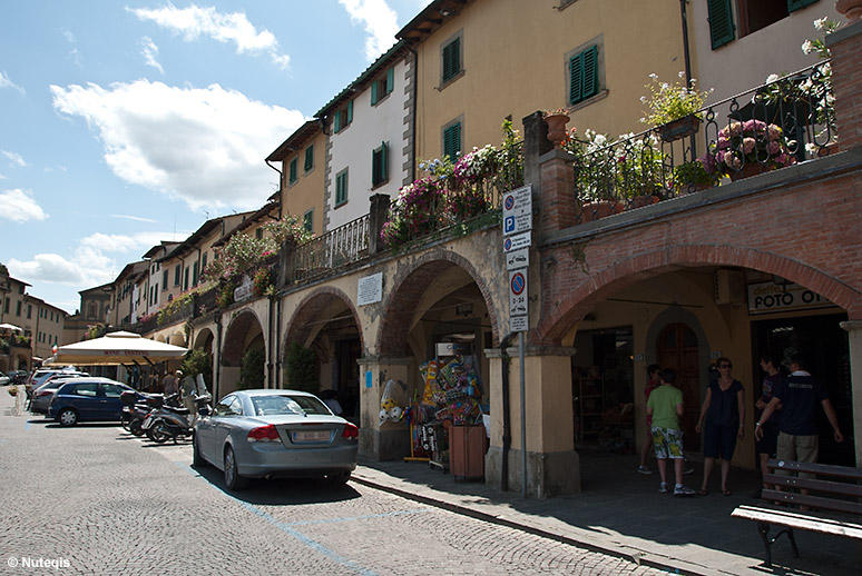 Greve in Chianti, rynek - Piazza Giacomo Matteotti