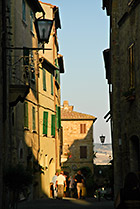 Toskania, uliczka w Pienzy