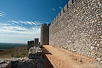 Alentejo, mury fortecy w Santiago do Cacém