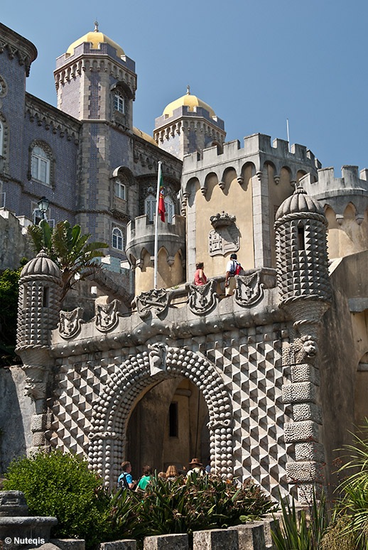 Sintra, brama do Pałacu Pena