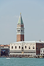 Wenecja, Pałac Dożów, w tle Campanile di San Marco